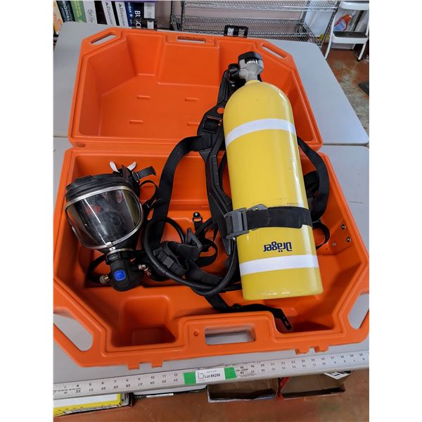 Drager Oxygen Tank with Straps, Mask & Case, Cannot Ship