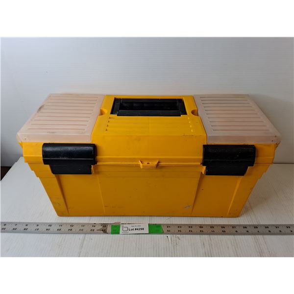 Plastic Tool Box 19.5" x 8" x 9.5"