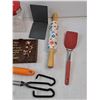 Image 5 : Barometer, Make Up Mirror, Whisk, Dough Roller, Plastic Jar, Spatula, Misc