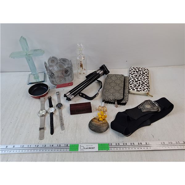 Glass Cross, Quartz Watches, Tripod, Elastic Belt, Wallets, Misc