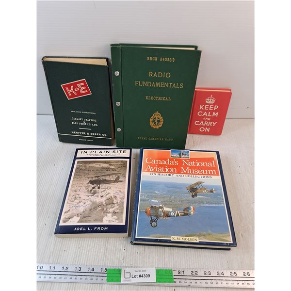Books - In Plain Site, Canada's National Aviation Museum, Radio Fundamentals