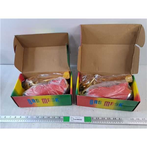 (2) Gas Mask & Bong Sets - New