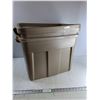 Image 1 : **(2) Rubbermaid Tubs Up To 22"x17" - PICK UP