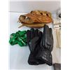 Image 2 : "Gordo's Apron, Ball Glove, New Winter Gloves, Wallets, Jewelry, Misc.