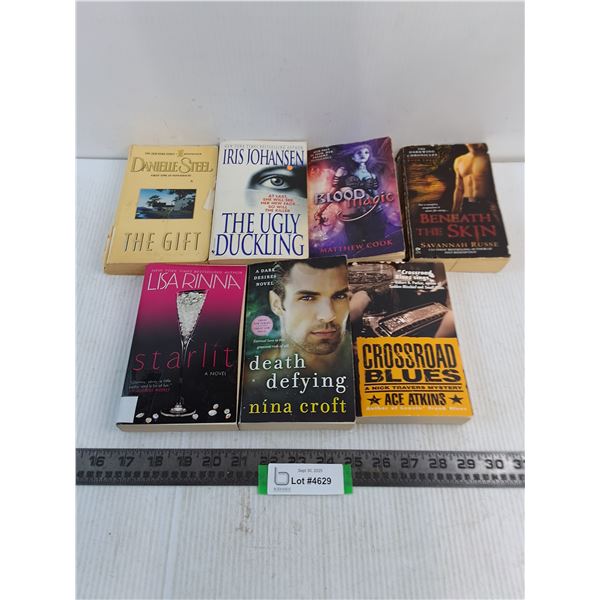 (7) Novels (Danielle Steel, Lisa Rinna, Iris Johansen)