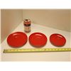 Image 1 : LOT: +/- 100 SOUCOUPES ROUGE GRANDEUR ASST