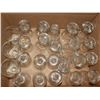 Image 1 : LOT DE 24 VERRES À LIQUEUR