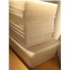 Image 2 : LOT: 7 BACS EN PLASTIQUE AVEC COUVERTURES