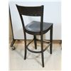 Image 2 : TABOURET DE BAR EN BOIS NOIR