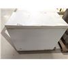 Image 1 : CONGÉLATEUR FRIGIDAIRE 41"x22"x33"