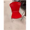 Image 2 : LOT DE 6 CHAISES ASST