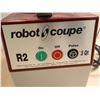 Image 2 : COUPEUSE ROBOT COUPE R2