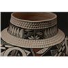 Image 10 : ACOMA POTTERY VASE (L VALLO)