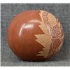 Image 2 : SAN JUAN POTTERY SEED JAR (STELLA TANNER "KWA POVI" AND ROY TANNER (TSIGOWANU)