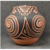 Image 2 : LAGUNA POTTERY OLLA (MYRON SARRACINO)