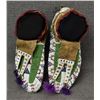Image 6 : SIOUX FULLY BEADED MOCCASINS