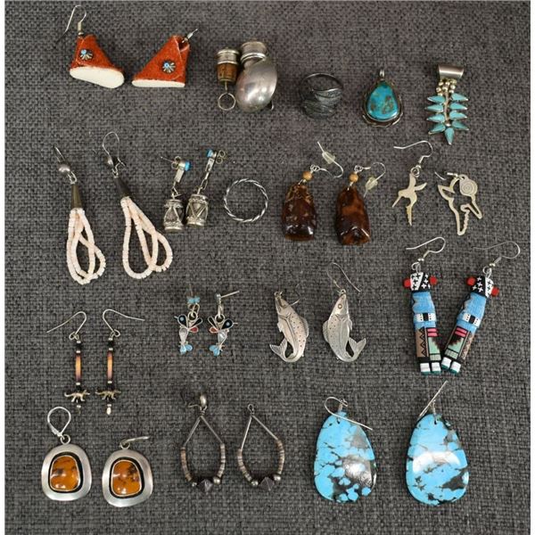 SEVENTEEN MISC. NAVAJO JEWELRY ITEMS