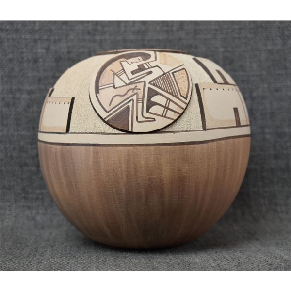 HOPI POTTERY SEED JAR (WALLACE YOUVELLA)