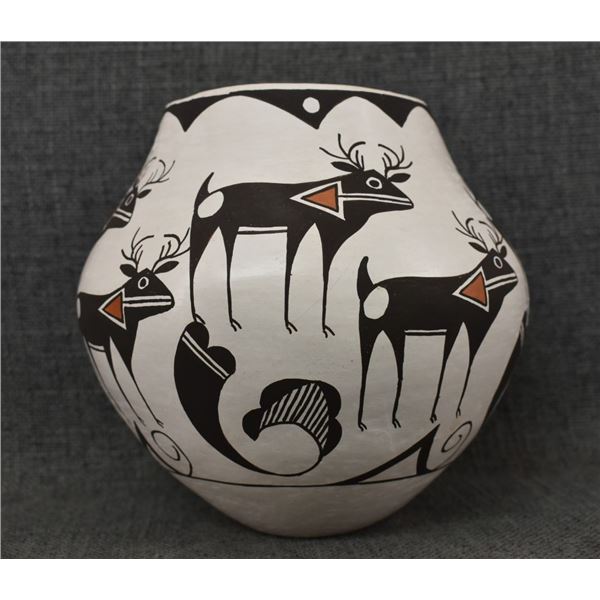 ACOMA POTTERY JAR (DOLORES LEWIS)