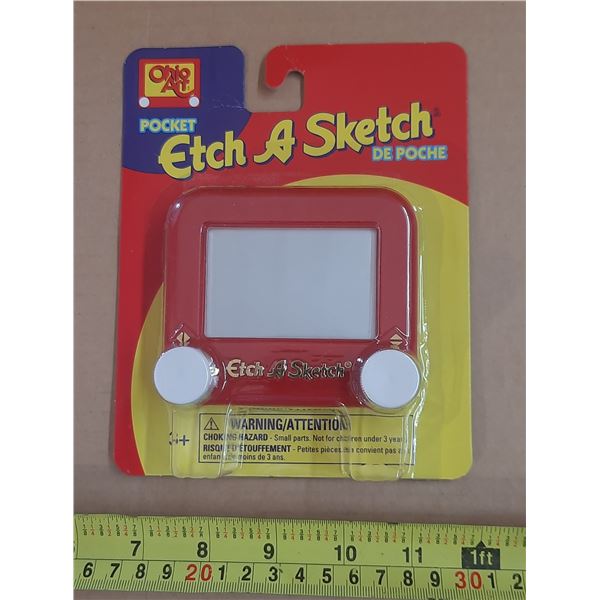 New Tiny Etch A Sketch.