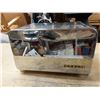 Image 1 : Vintage Lincoln Beautyware chrome bread box