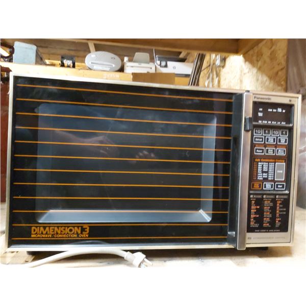 Panasonic Dimension 3 Microwave/Convection Oven