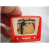 Image 4 : Vintage wiggle to lenticular bowling scene pencil sharpener + toy tv