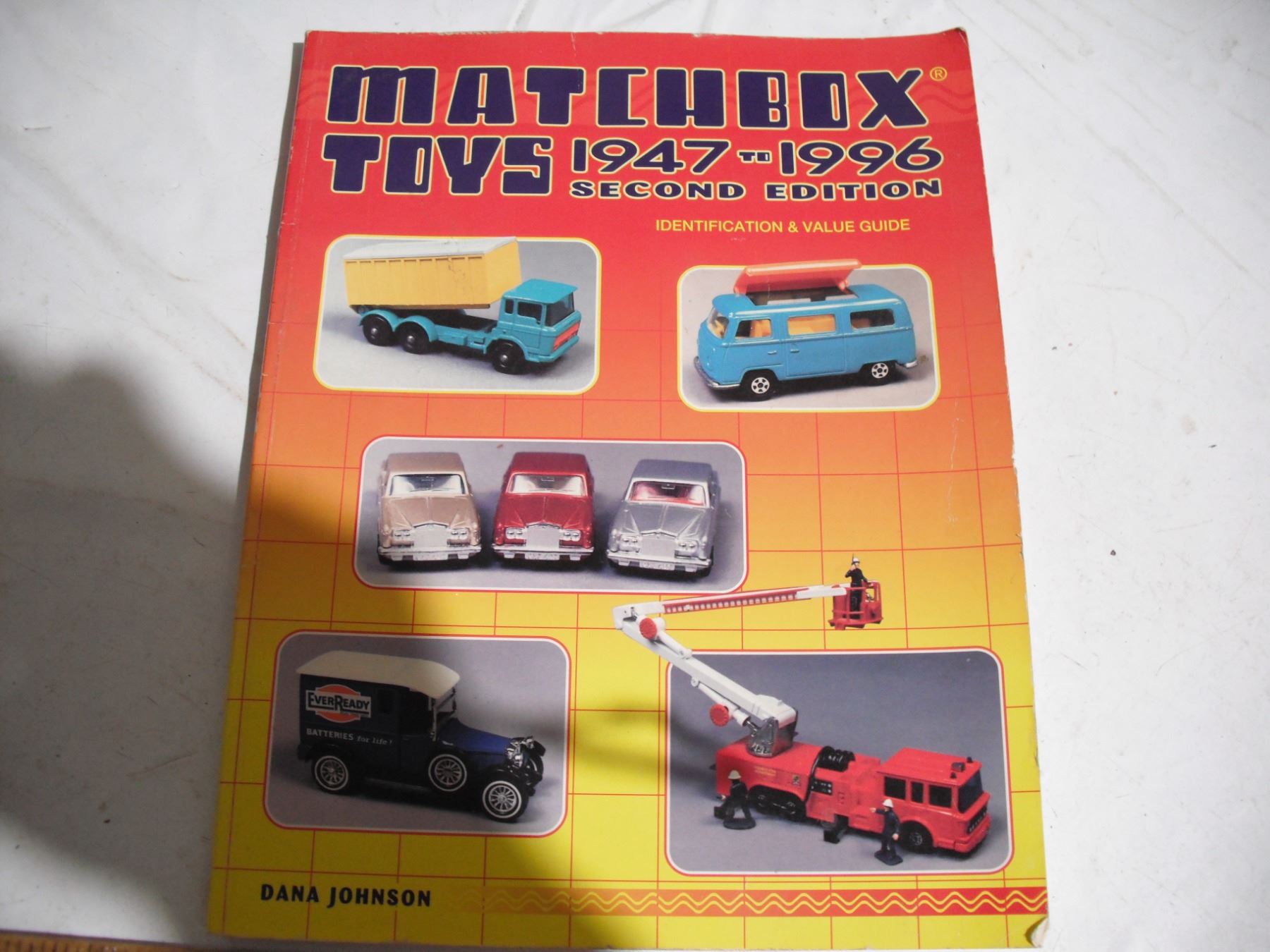 Matchbox Identification Guide Matchbox toys 1947-1996 identification $ value guide