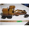 Image 1 : Lil beaver buddy toy grader -missing blade (18 in long )