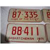 Image 2 : (2) pairs 1971, 1973 sk license plate