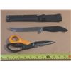 Image 1 : 518  KNIFE IN A SHEATH——FISKARS SCISSORS