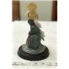 Image 4 : #538: Figurine of a wren. 5.5” (14.5 cm) wide x 8.5” (22 cm) tall. Lots of details