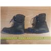 Image 1 : Kids Winter Boots -Size 2.