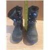 Image 2 : Kids Winter Boots -Size 2.