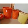 Image 2 : Mixed Tupperware