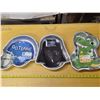 Image 1 : 3 cake pans- dinosaur, darth vader, go team