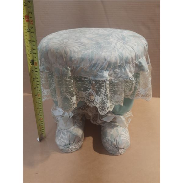 Leg Stool. (Height 13")