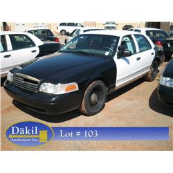 2000 FORD CROWN VIC POLICE CAR,