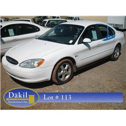 2000 FORD TAURUS SE,