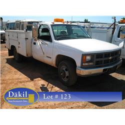 1996 CHEVROLET 3500