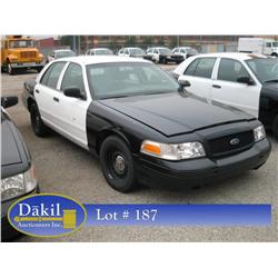 2001 FORD CROWN VIC POLICE CAR,