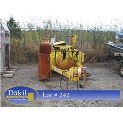 SINGLE AXLE TAR POT;