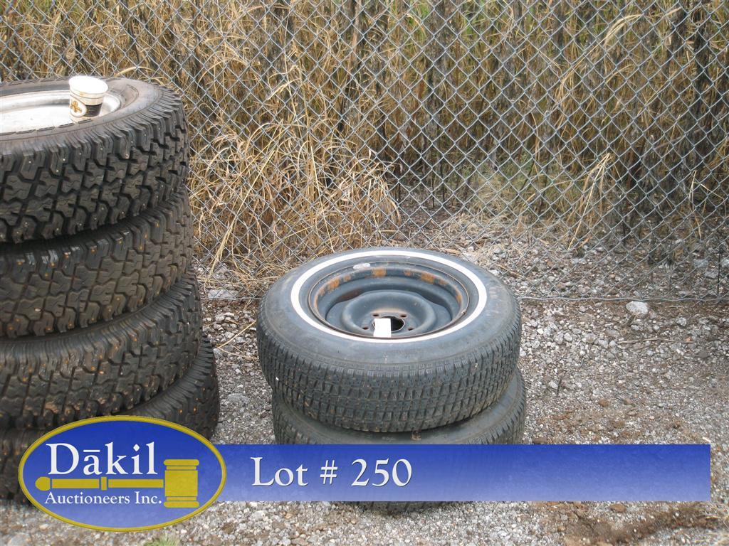 215/75 R15 TIRES & WHEELS (2X);