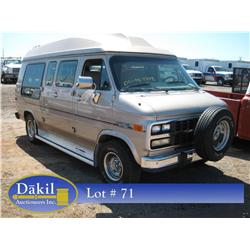 1994 CHEVROLET G20 VAN,
