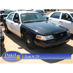 2004 FORD CROWN VIC POLICE CAR,