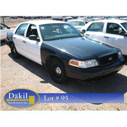 2002 FORD CROWN VIC POLICE CAR,