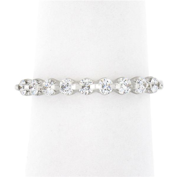 NEW 14K White Gold 0.36 ctw Round Diamond Center Shared Prong Wedding Band Ring