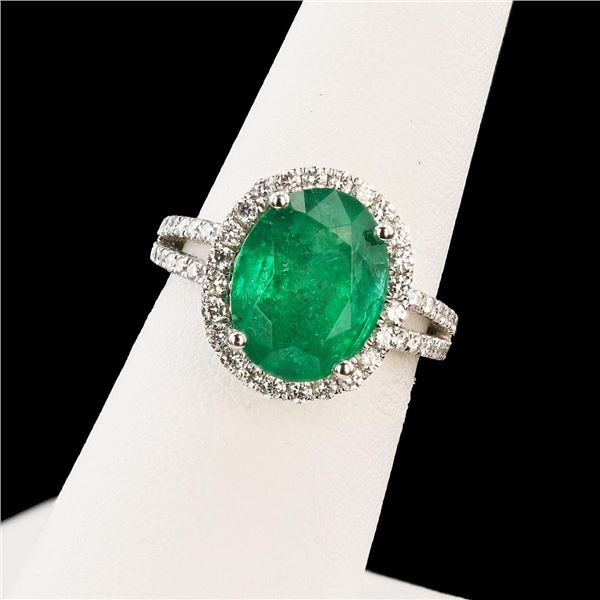 4.90 ctw Emerald and 0.72 ctw Diamond Platinum Ring