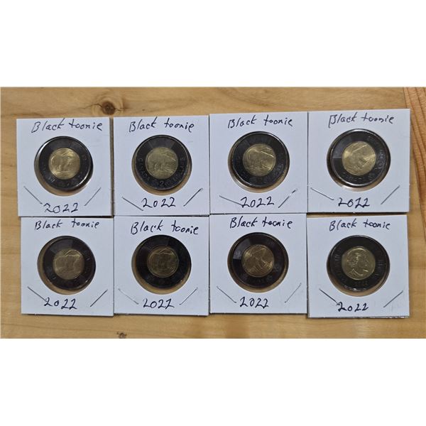 Eight 2022 Circulated Canadian Black Toonies