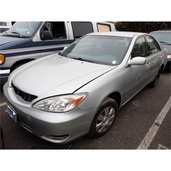 2004 Toyota Camry